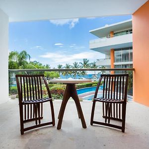 Junior Suite Ocean View King